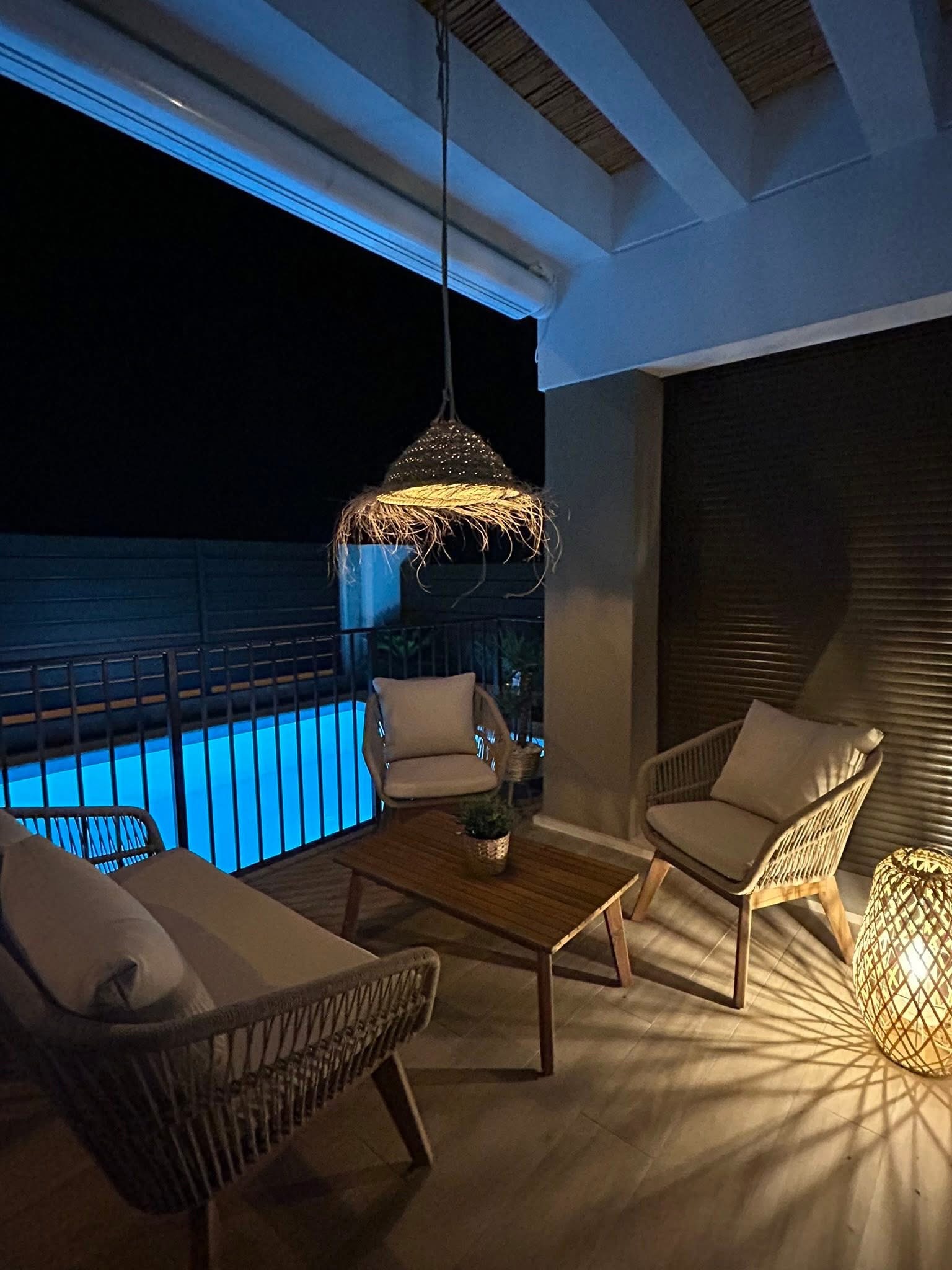 Terras bij nacht loungeset